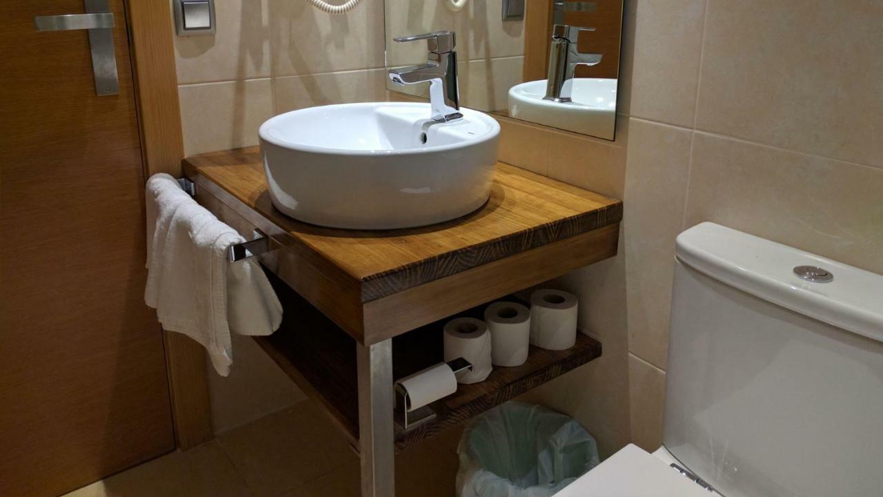 Hostal Talabart Les Dış mekan fotoğraf