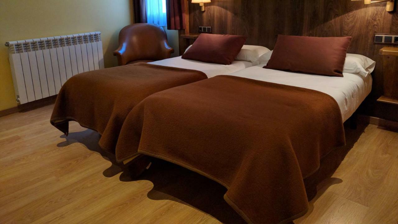 Hostal Talabart Les Dış mekan fotoğraf