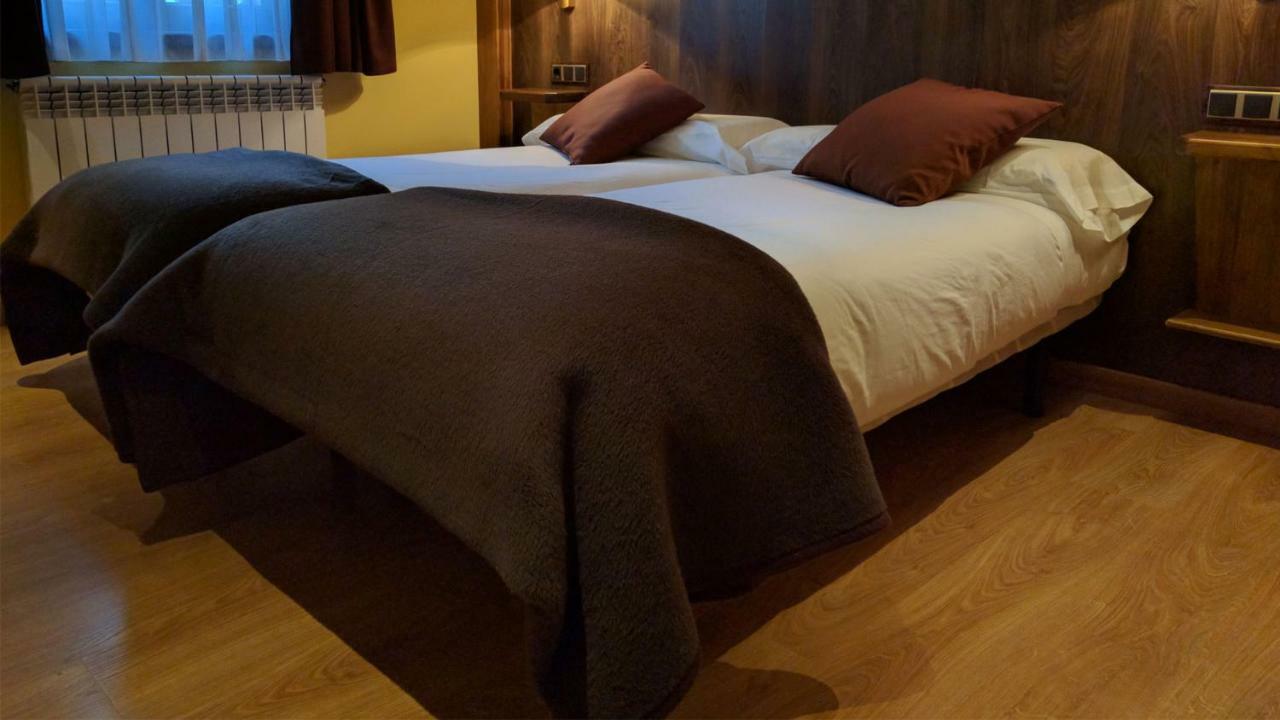 Hostal Talabart Les Dış mekan fotoğraf