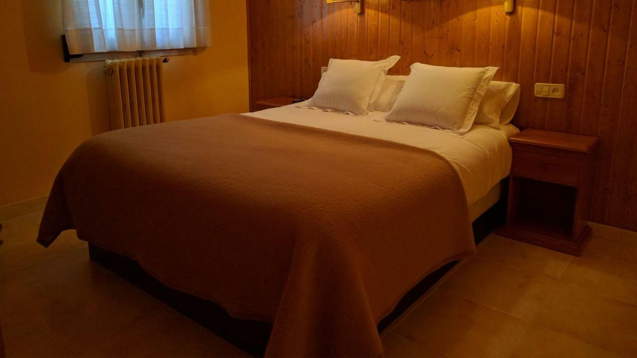 Hostal Talabart Les Dış mekan fotoğraf