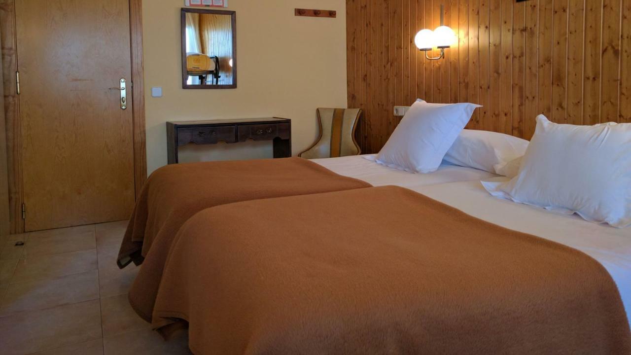 Hostal Talabart Les Dış mekan fotoğraf